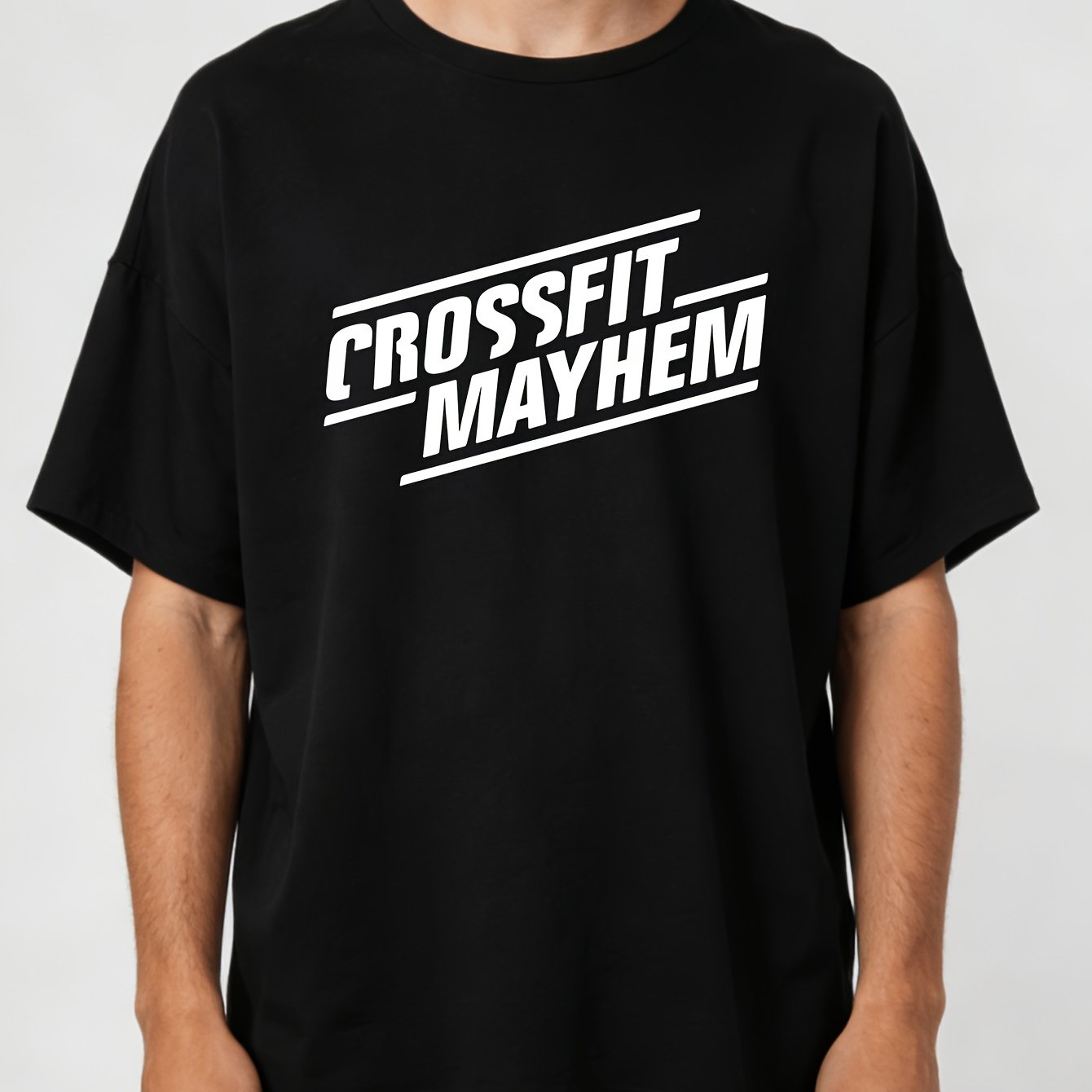Crossfit Mayhem - メンズクロスフィットメイヘムパターンTシャツ - 印象的なクロスフィット文字とメイヘムデザインが特徴、ジムやカジュアルウェアに最適