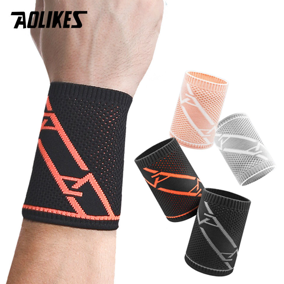 Crossfit Equipment - AOLIKES リストバンドサポートスリーブ - 伸縮性と通気性のあるニット生地の圧縮ブレース - テニス、ジム、スポーツ、腱炎用